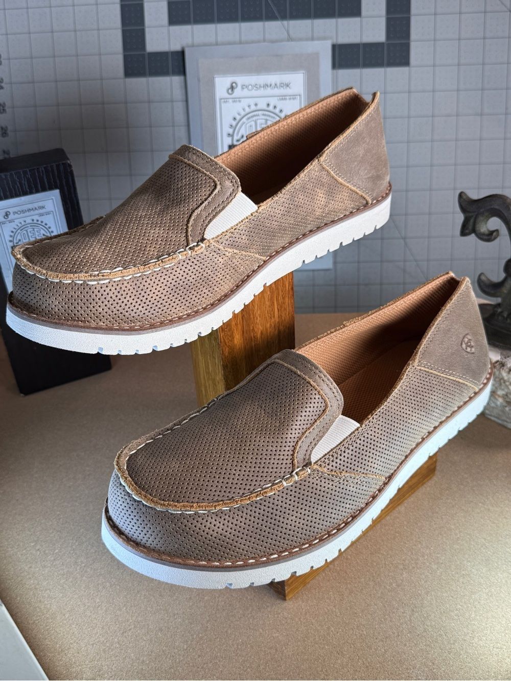 ARIAT®  |  WOMENS  |  LEATHER SLIP ON  |  NEW  | - Picture 8 of 10